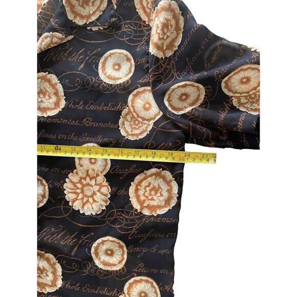 Hot Stuff Women' Blouse Button Shirt Short Sleeve Black Floral USA Size Large - Picture 5 of 5